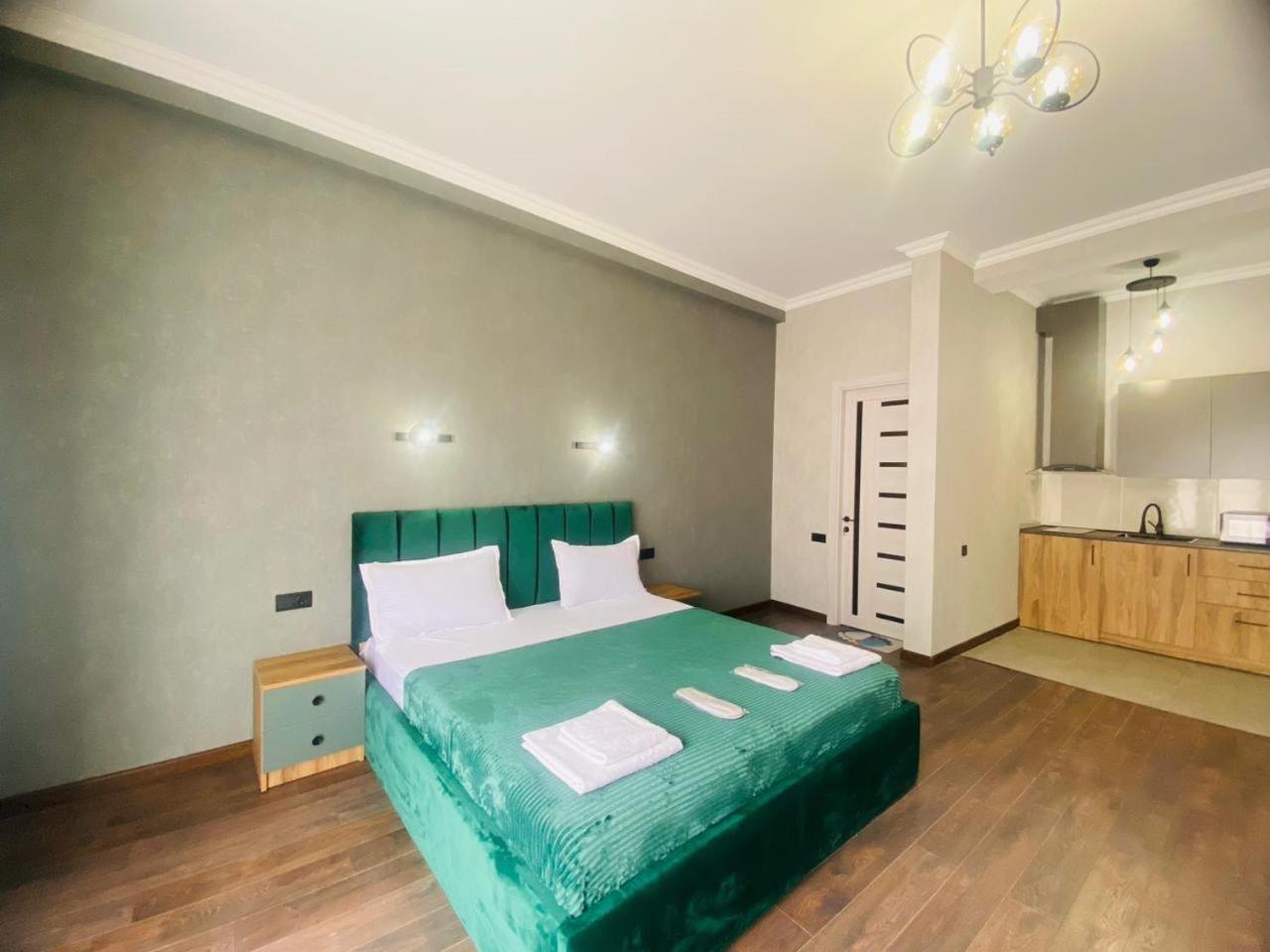 Hotel Garden Tbilisi Ngoại thất bức ảnh