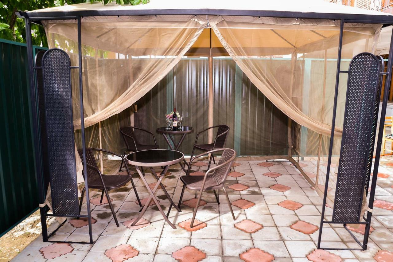 Hotel Garden Tbilisi Ngoại thất bức ảnh